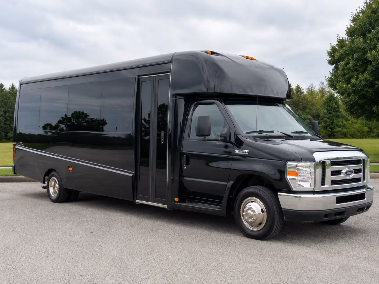 lowell efficient corporate bus rentals in lowell