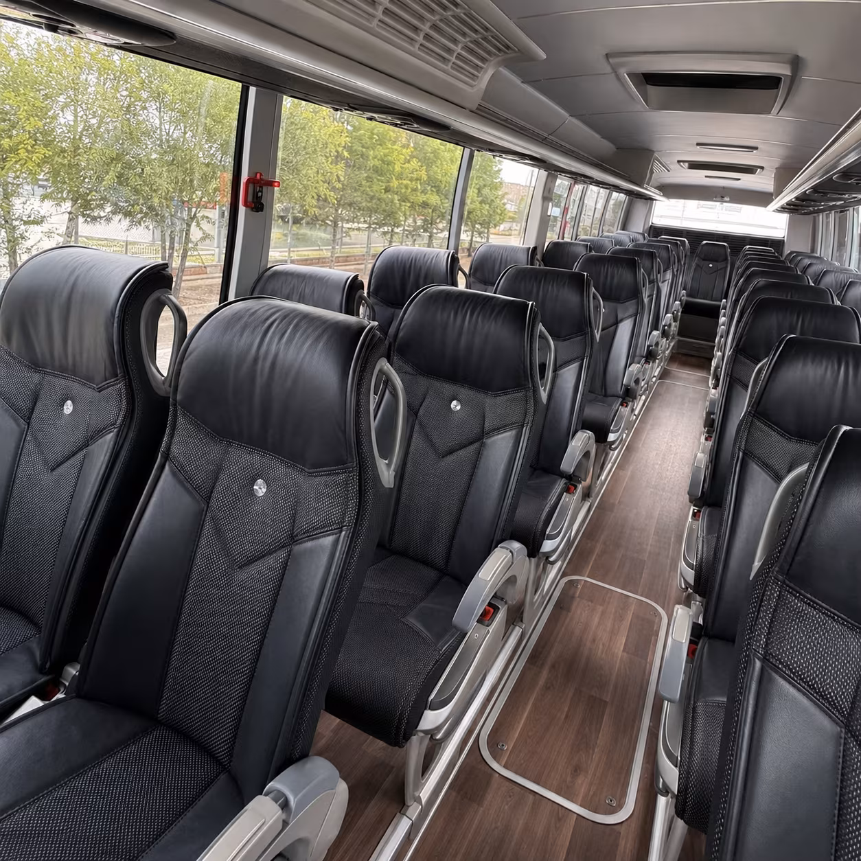lynn prom charter bus rentals in lynn
