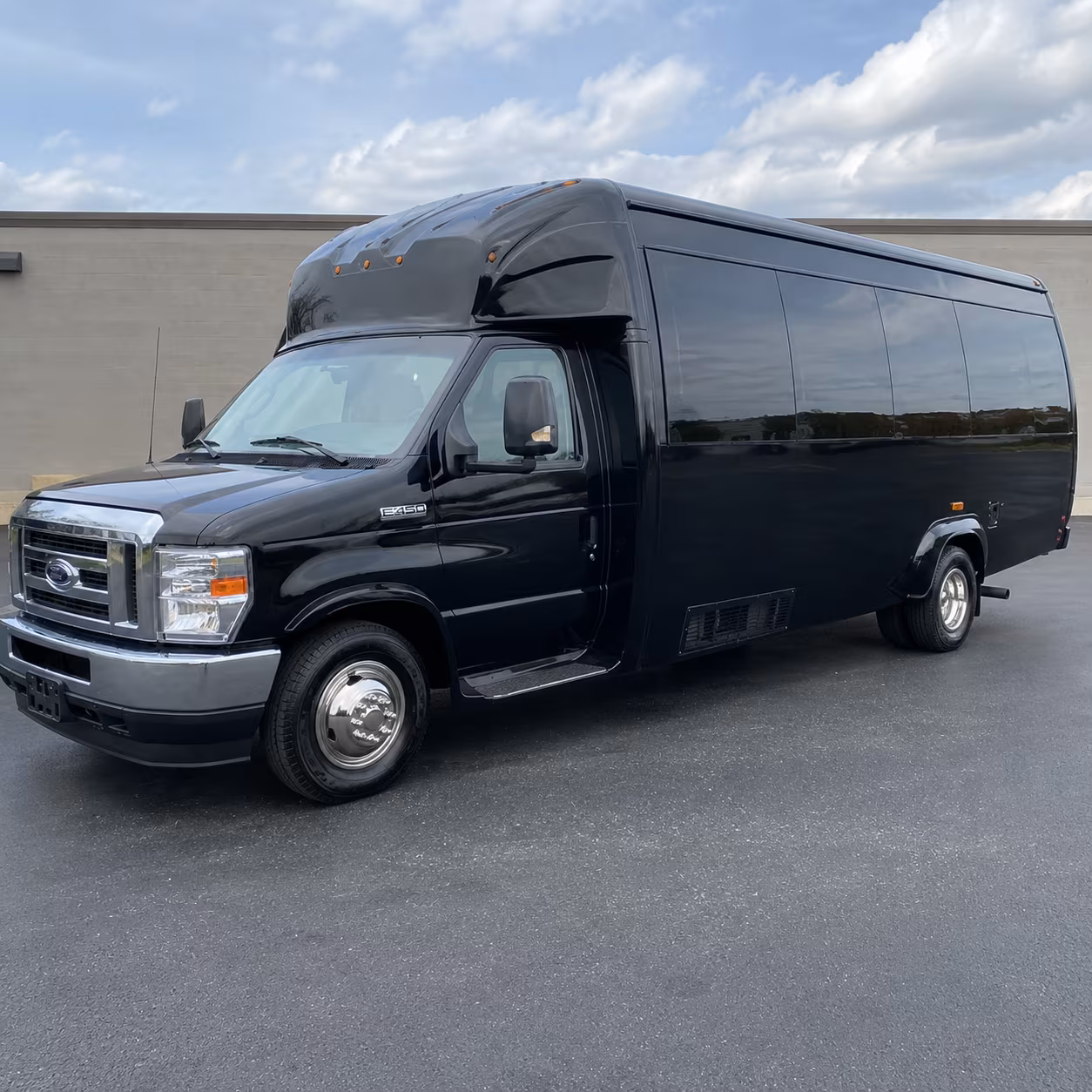 nashua private event group bus rentals in nashua