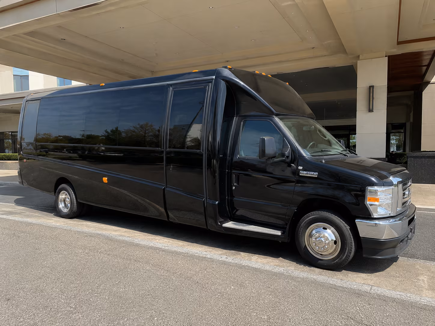 portsmouth corporate party bus rental