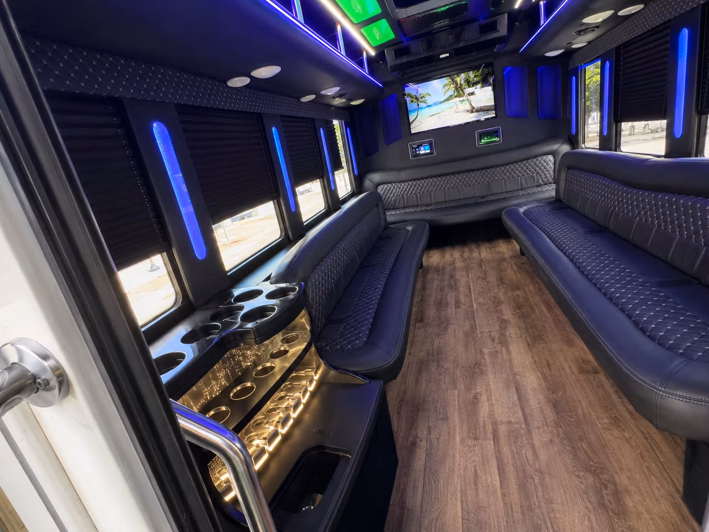 portsmouth night on town party bus rental