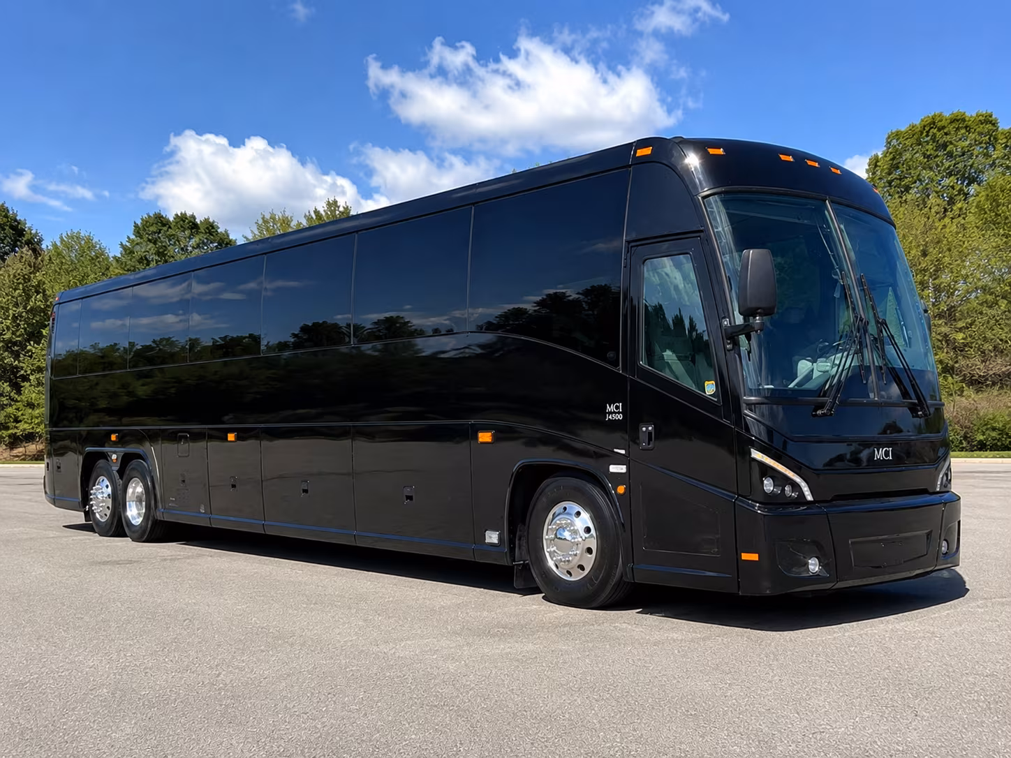 salem book charter bus rentals for corporate travel in salem