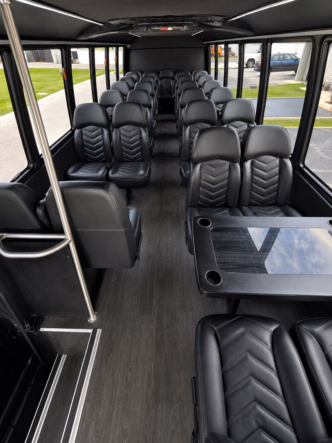salem school sports team and fan group charter bus rentals in salem